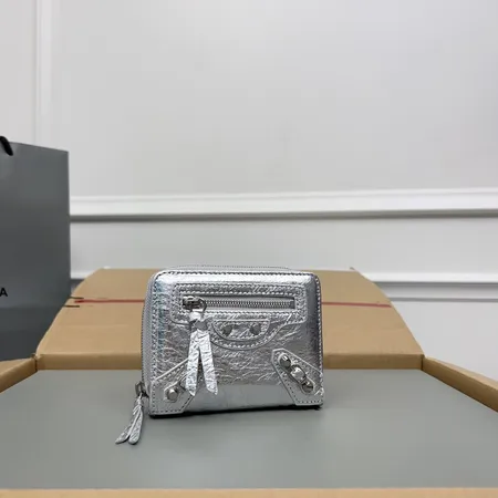 BALENCIAGA 三つ折り ショートウォレット スーパー コピー