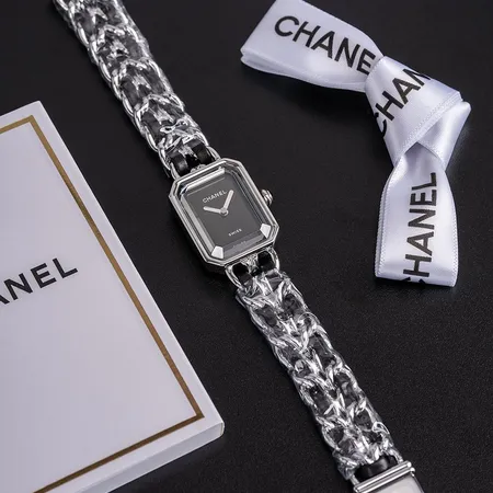 シャネル偽物人気