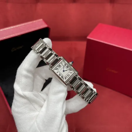 カルティエ偽物人気