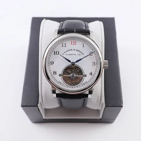 アーランゲウントゾーネ偽物人気