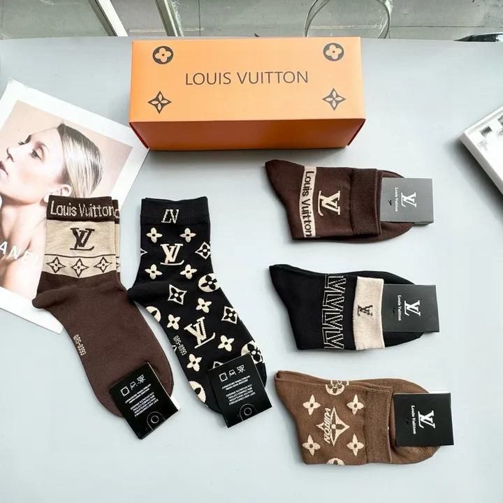スーパーコピー ルイヴィトン 靴下