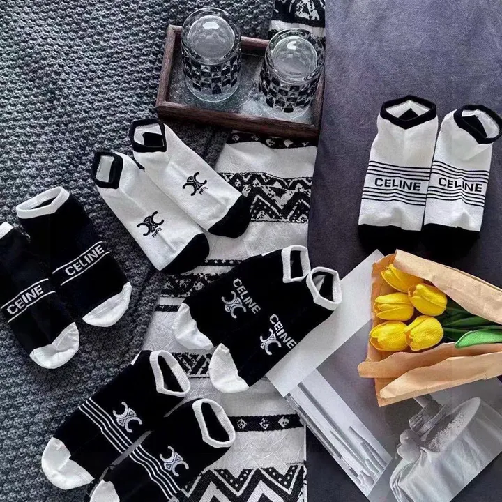 スーパーコピー セリーヌ 靴下