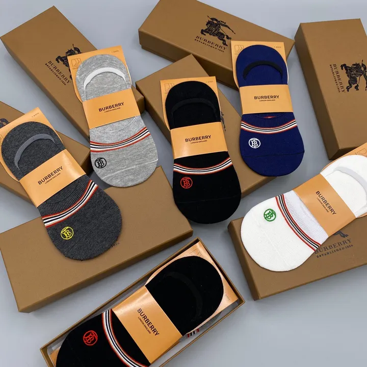 スーパーコピー バーバリー ス 靴下