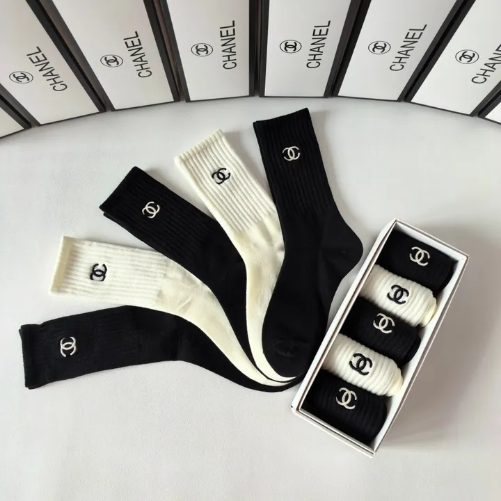 スーパーコピー シャネル 靴下