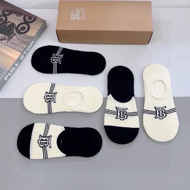 スーパーコピー バーバリー ス 靴下