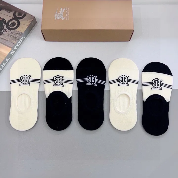 スーパーコピー バーバリー ス 靴下