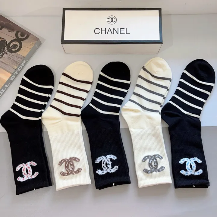 スーパーコピー シャネル 靴下