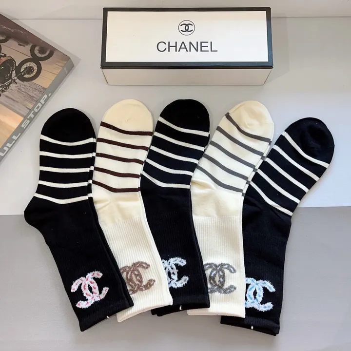 スーパーコピー シャネル 靴下