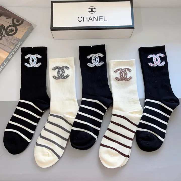 スーパーコピー シャネル 靴下