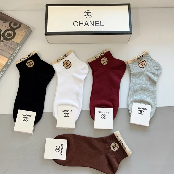 スーパーコピー シャネル 靴下