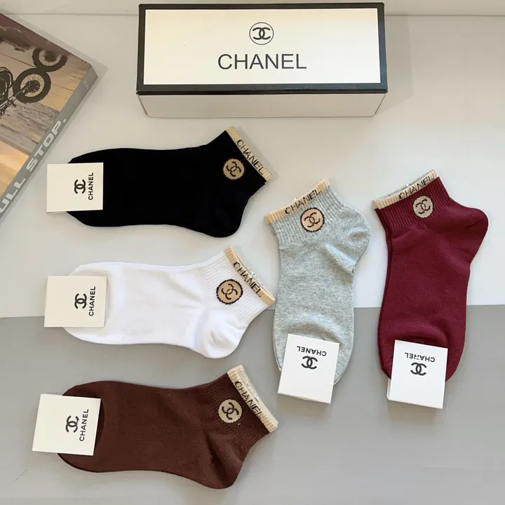 スーパーコピー シャネル 靴下