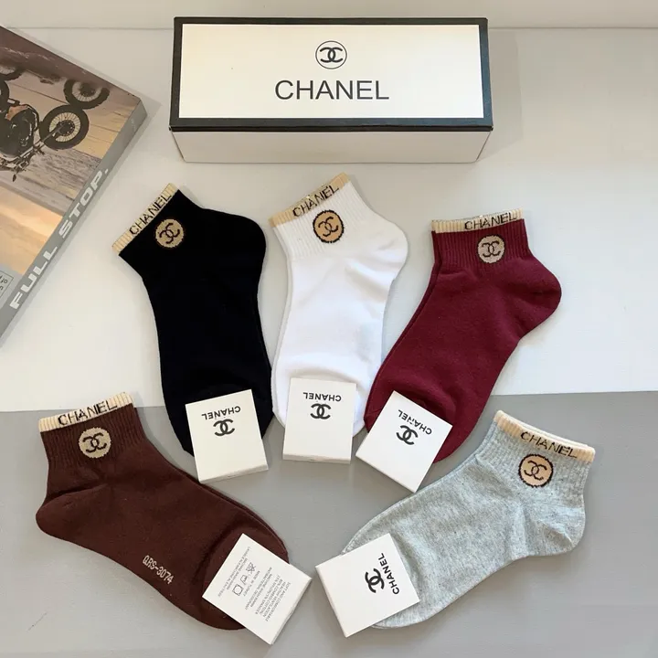 スーパーコピー シャネル 靴下