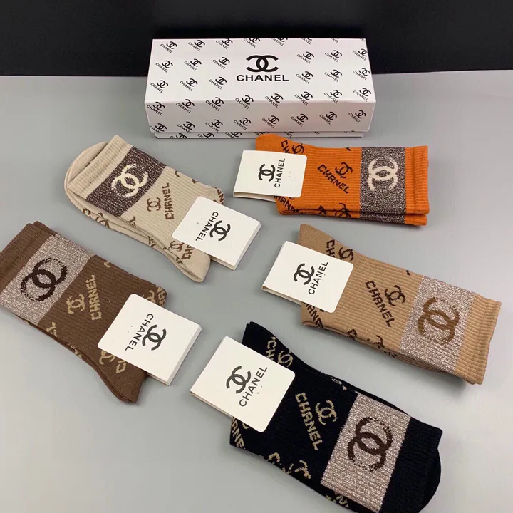スーパーコピー シャネル 靴下
