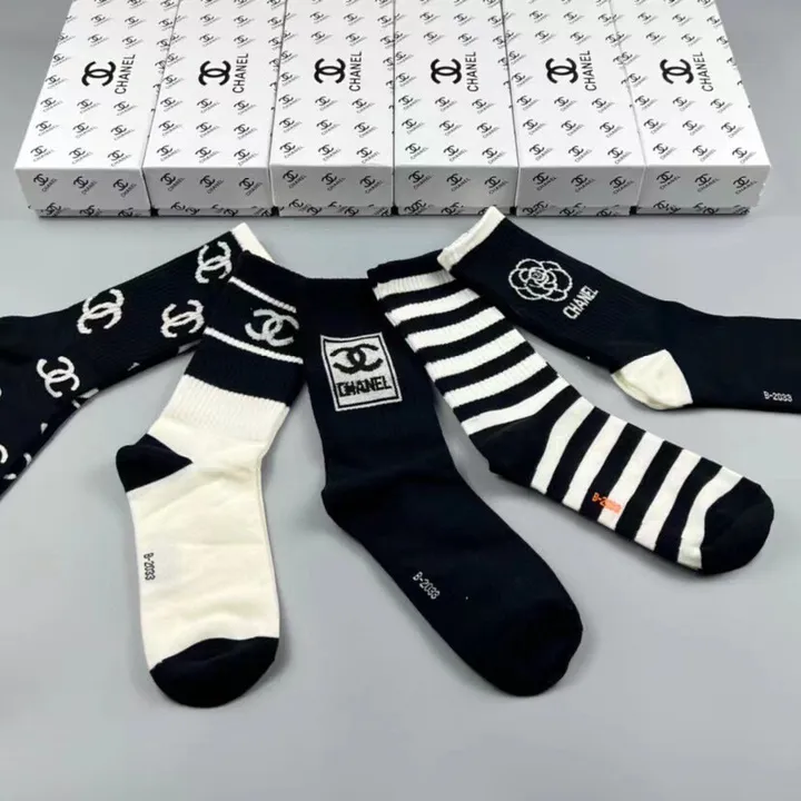 スーパーコピー シャネル 靴下