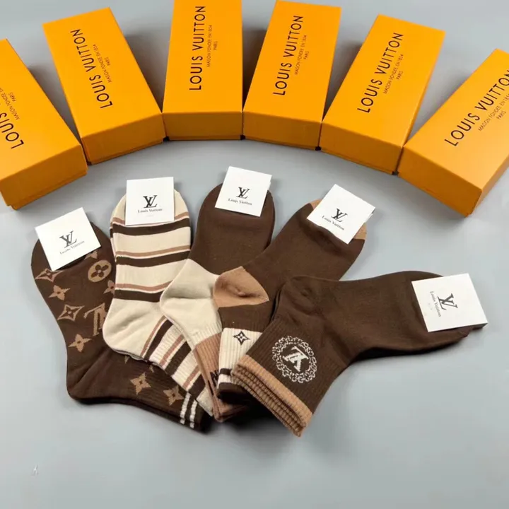 スーパーコピー ルイヴィトン 靴下