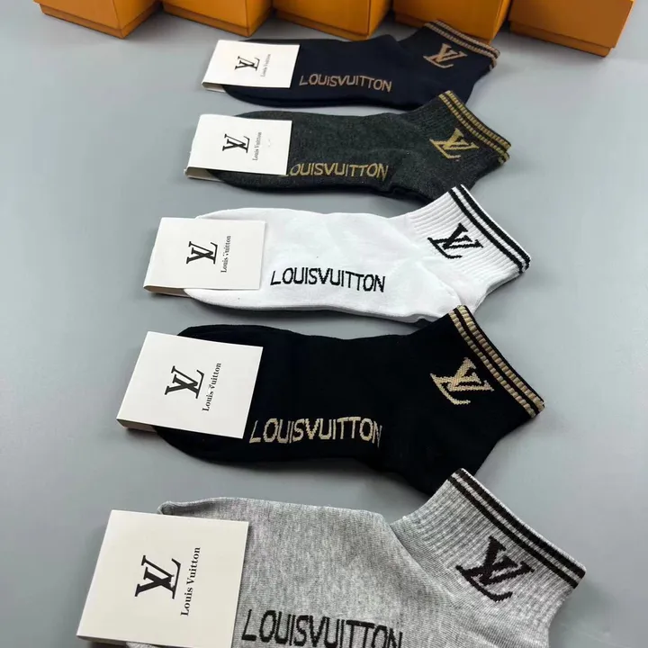 スーパーコピー ルイヴィトン 靴下