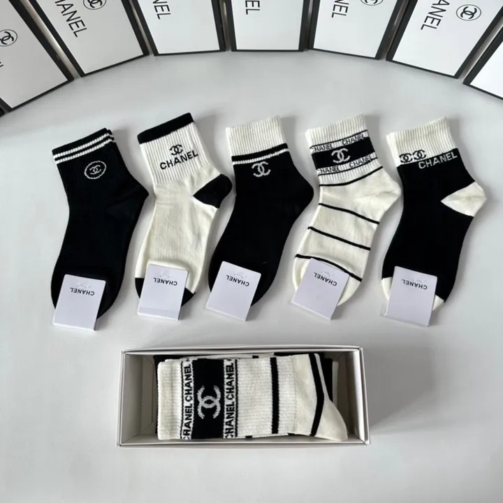 スーパーコピー シャネル 靴下