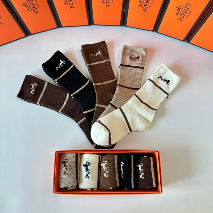 スーパーコピー シャネル 靴下