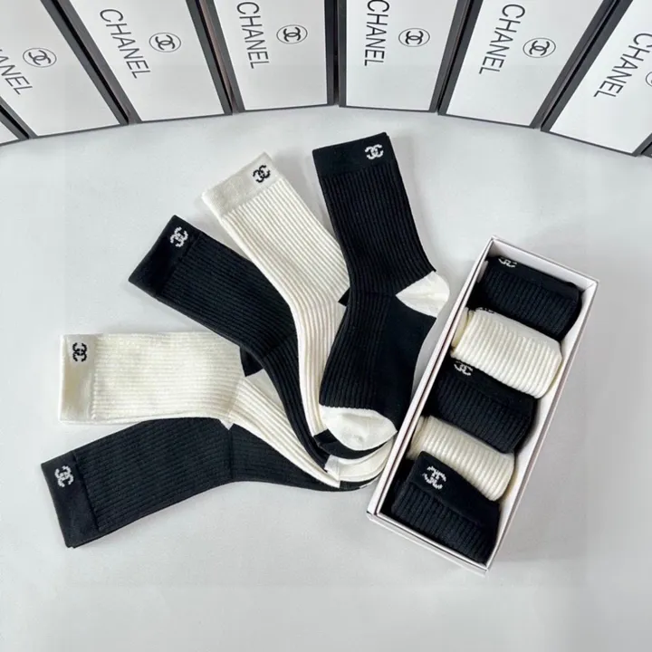 スーパーコピー シャネル 靴下