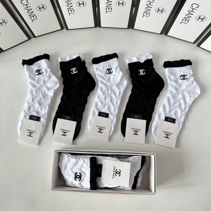 スーパーコピー シャネル 靴下