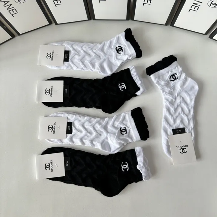 スーパーコピー シャネル 靴下