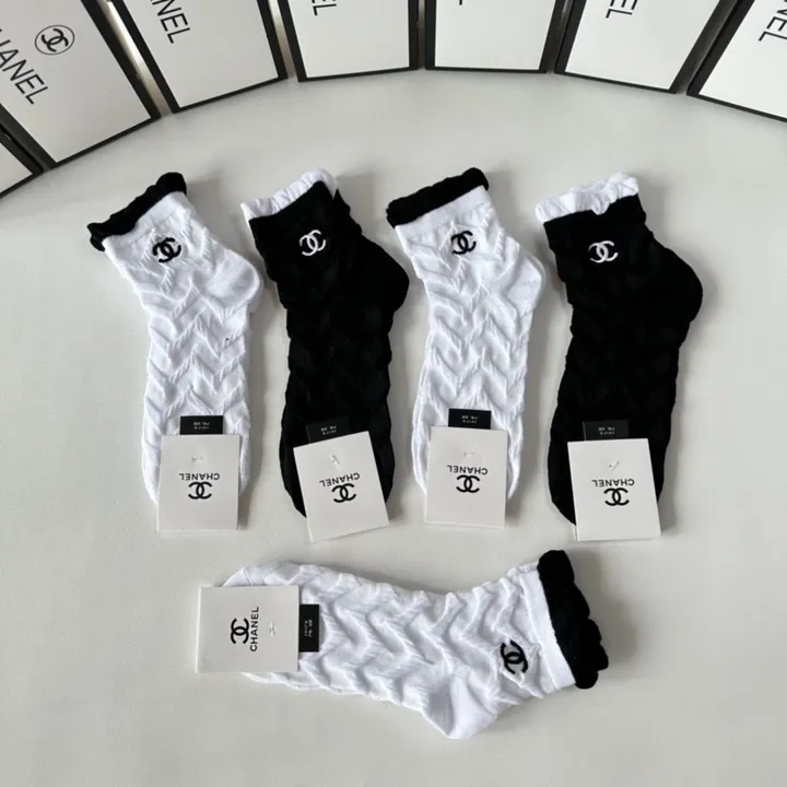 スーパーコピー シャネル 靴下