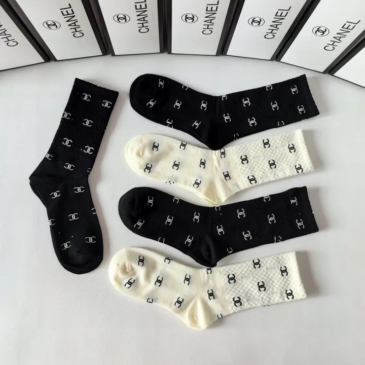 スーパーコピー シャネル 靴下