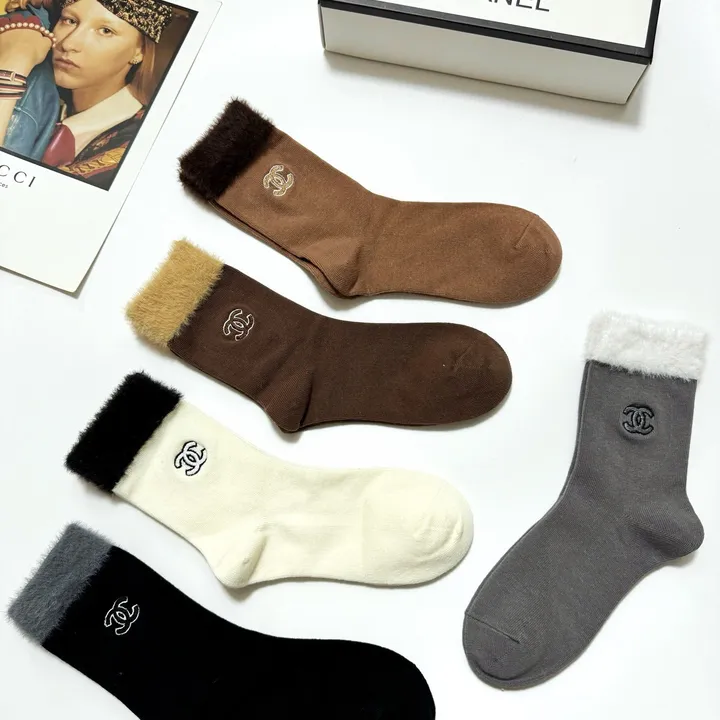 スーパーコピー シャネル 靴下