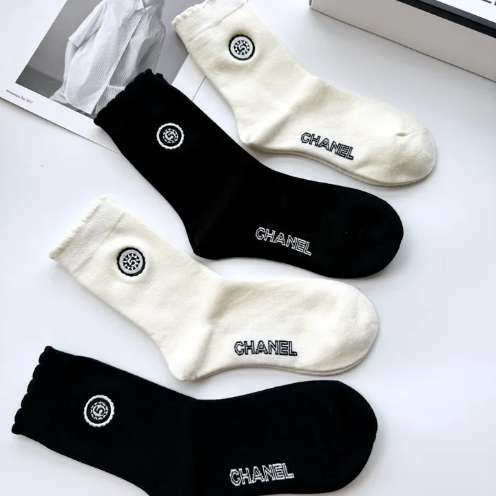 スーパーコピー シャネル 靴下