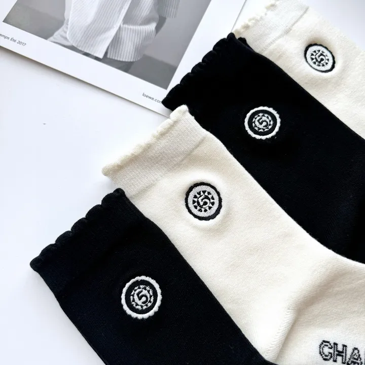 スーパーコピー シャネル 靴下