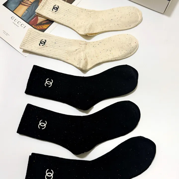 スーパーコピー シャネル 靴下