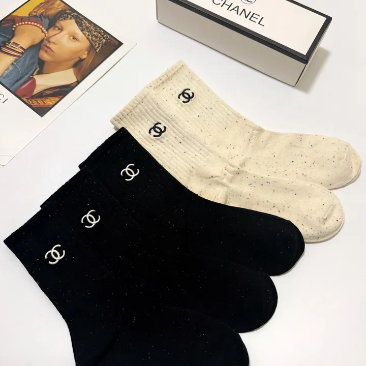スーパーコピー シャネル 靴下