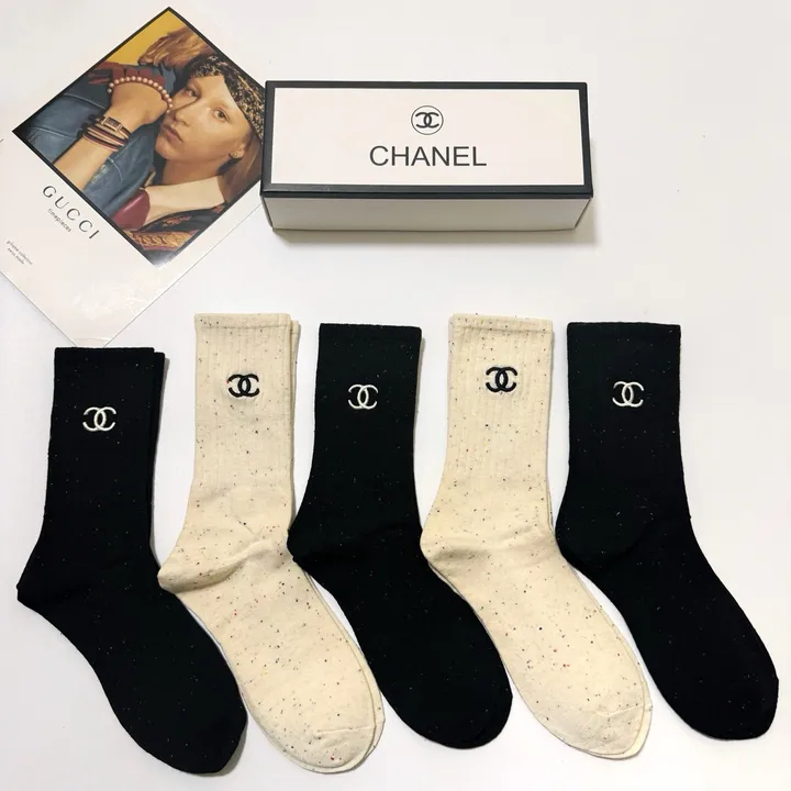 スーパーコピー シャネル 靴下