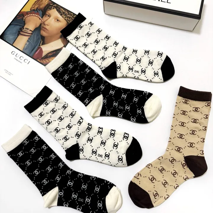 スーパーコピー シャネル 靴下