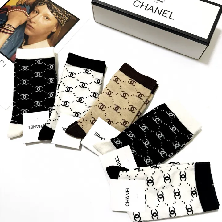 スーパーコピー シャネル 靴下