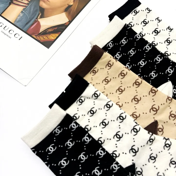 スーパーコピー シャネル 靴下