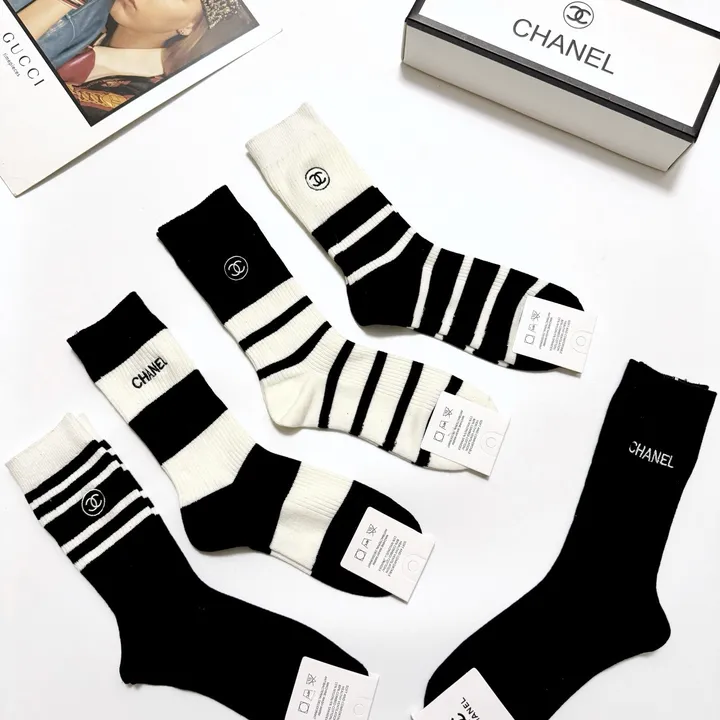 スーパーコピー シャネル 靴下