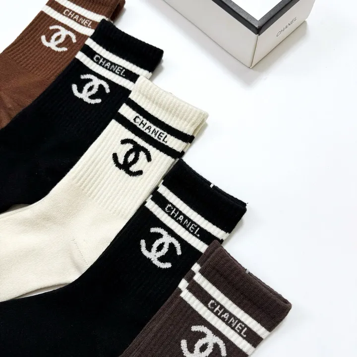 スーパーコピー シャネル 靴下