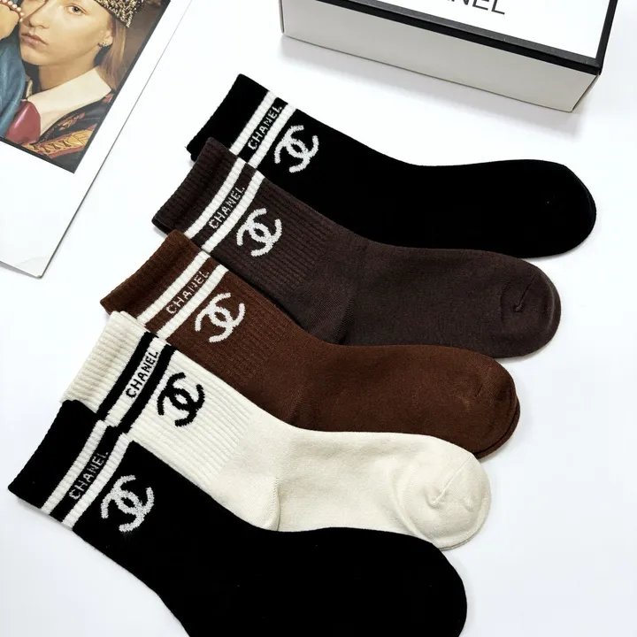 スーパーコピー シャネル 靴下