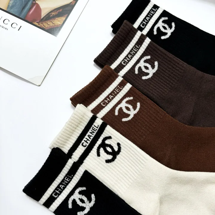スーパーコピー シャネル 靴下