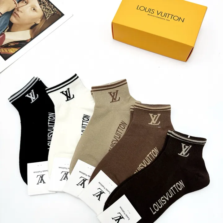 スーパーコピー ルイヴィトン 靴下