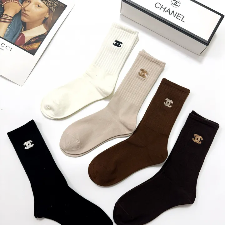 スーパーコピー シャネル 靴下