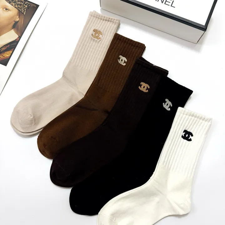 スーパーコピー シャネル 靴下