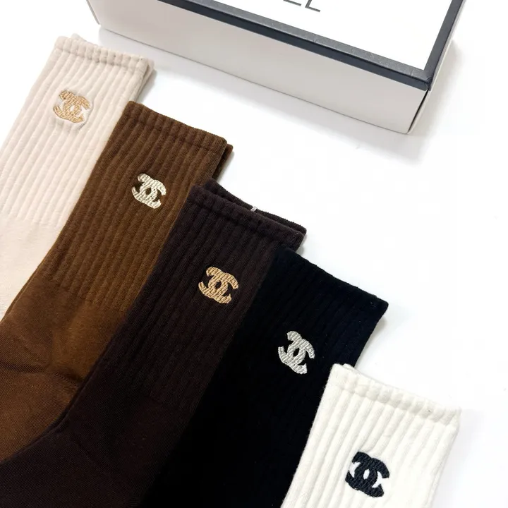 スーパーコピー シャネル 靴下