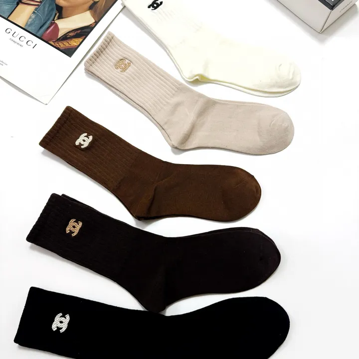 スーパーコピー シャネル 靴下