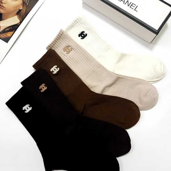 スーパーコピー シャネル 靴下
