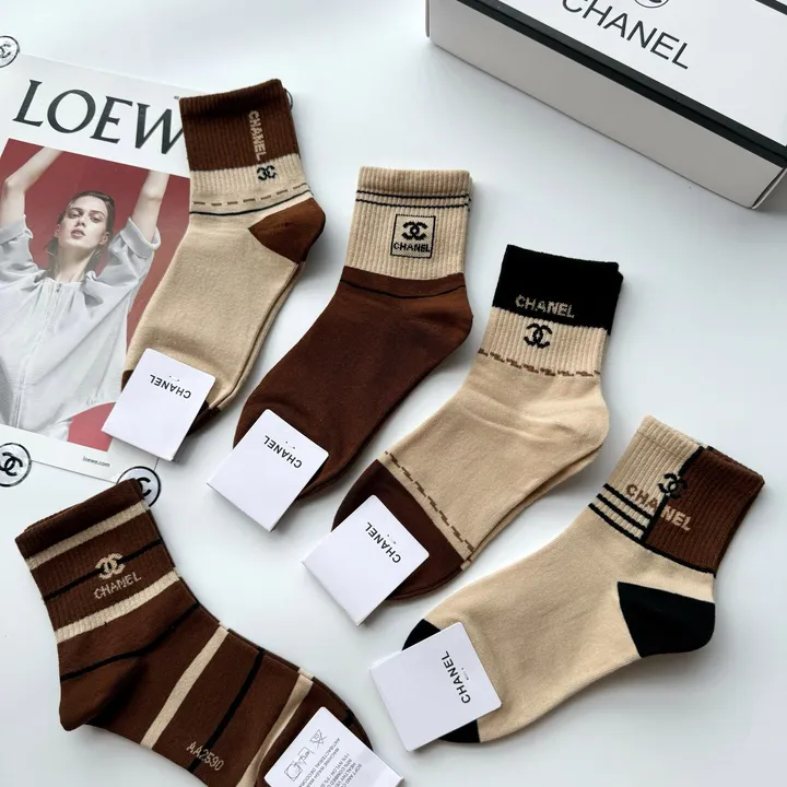 スーパーコピー シャネル 靴下