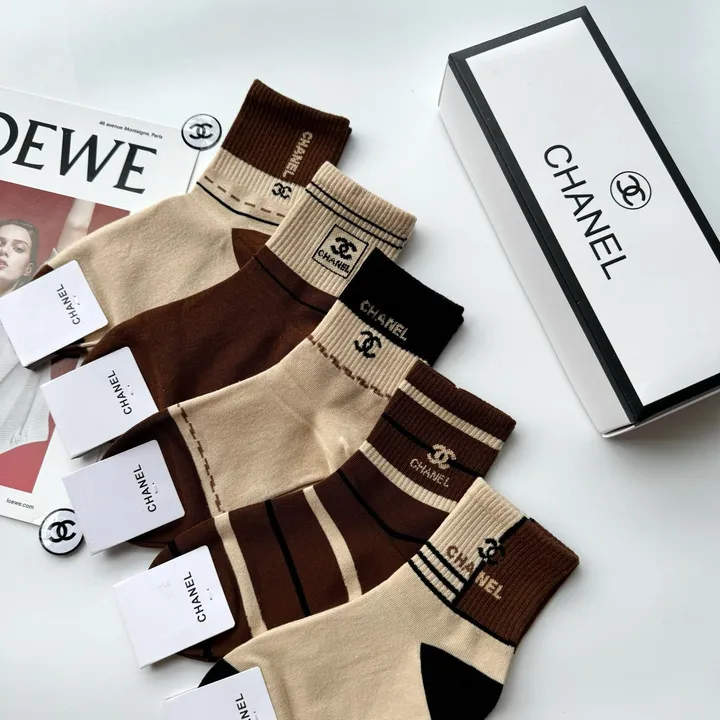 スーパーコピー シャネル 靴下