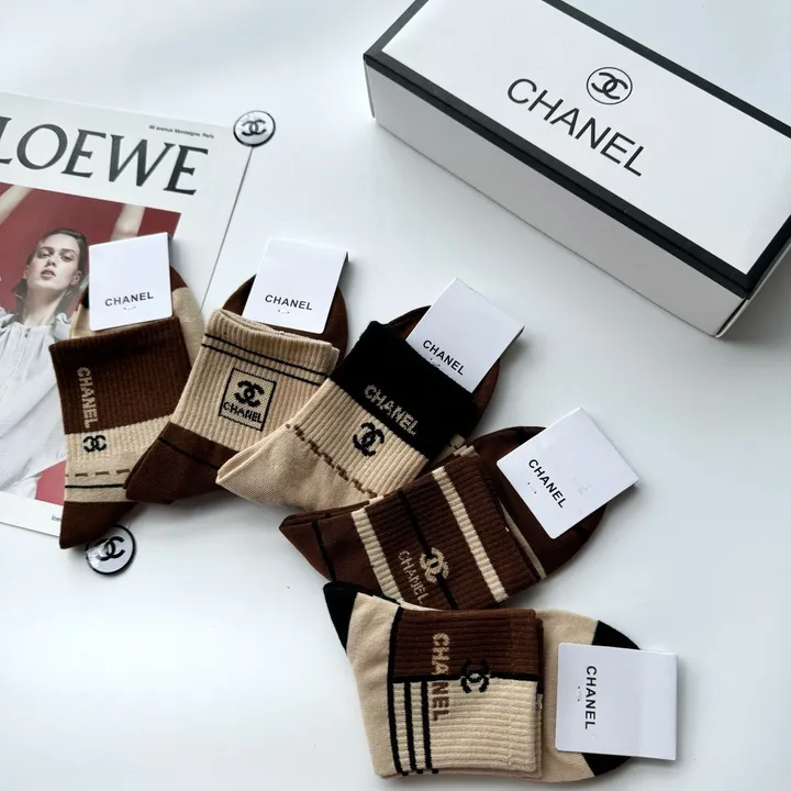 スーパーコピー シャネル 靴下