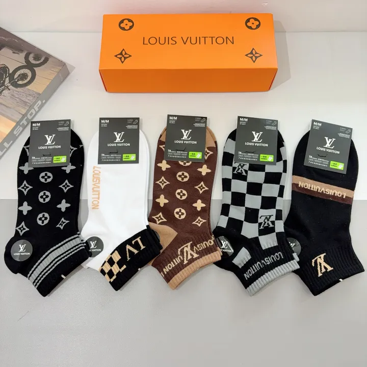 スーパーコピー ルイヴィトン 靴下